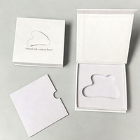 Boîte d'emballage personnalisée en mousse EVA pour outil de massage facial Gua Sha en jade en forme de cœur avec logo