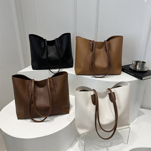 2025 vendita calda di grande capacità borsa Tote a spalla singola modello di coccodrillo da donna elegante e minimalista - Product Image 2
