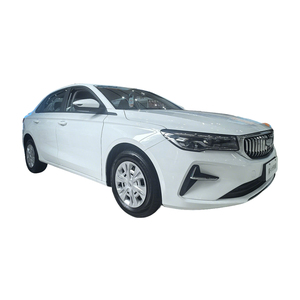 2025 mô hình geely của thế hệ thứ tư emgrand tiết kiệm nhiên liệu nhỏ gọn Sedan Coupe da với tầm nhìn nghệ thuật mới của Trung Quốc - Product Image 3