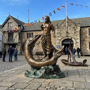 Statua in Bronzo di Nettuno, Dio del Mare, con Tridente, Realizzata con Metodo di Fusione a Cera Persa per Attrazioni Turistiche Costiere - Product Image 4