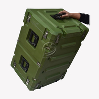 Boîtier de transport antichoc 8U en plastique rotomoulé étanche IP65 de 19 pouces pour équipement