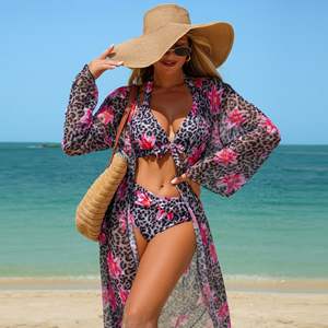 Nuevo Conjunto de Bikini de Tres Piezas Sexy de Moda Europea y Americana, Estampado Multicolor, Traje de Baño para Mujer Más Vendido - Product Image 3