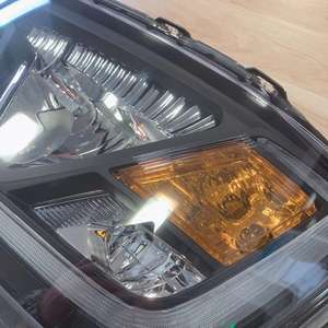 อุปกรณ์เสริมรถบรรทุกญี่ปุ่น ไฟหน้า LED รุ่นใหม่ขายดีสำหรับ <span class=keywords><strong>HINO</strong></span> Mega 700 ปี 2015 <span class=keywords><strong>HINO</strong></span> <span class=keywords><strong>Dominator</strong></span> <span class=keywords><strong>500</strong></span> ปี 2018 FCJEA FCGG1A - Product Image 3