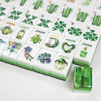 Collection Forêt Enchantée – Ensemble de Mahjong Moderne Pliable en Acrylique Peint à la Main, Thème Sorcier d'Oz Émeraude, Luxe Écologique