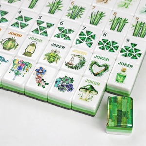 Colección Bosque Encantado, Juego <span class=keywords><strong>de</strong></span> Mahjong Acrílico Pintado a Mano, Plegable, Premium, Tema Wizard <span class=keywords><strong>Oz</strong></span> Emerald, Lujoso y Ecológico - Product Image 5