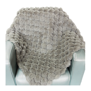 Tissu d'ameublement de meubles en polyester doux <span class=keywords><strong>et</strong></span> chaud au toucher <span class=keywords><strong>peluche</strong></span> super douce cheveux longs fausse fourrure de lapin tissu à pompons - Product Image 4