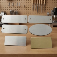 Plaques Métalliques Décoratives de Noël Gravées au Laser avec Logo et Texte, Couleurs Or et Argent Brossé, Plaques Nominatives Métalliques