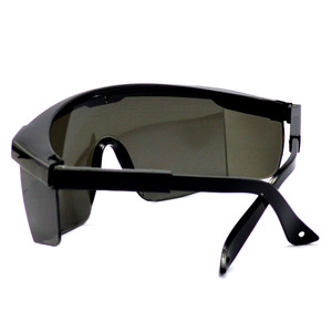 Gafas de Seguridad T-Rex, Montura Completa de Policarbonato, Antivaho, Protección Ocular para Cirugía Médica - Product Image 4