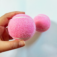 Balles de tennis pour animaux de compagnie, en peluche, classiques, modernes, sportives, durables, pas chères, qui couinent, pour l'entraînement canin, avec logo personnalisé, 63 mm, rebond de 100-120 cm, pour cadeaux promotionnels