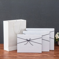 Fournisseurs professionnels Boîte cadeau Boîte de papier kraft Vente en gros Papier personnalisé brillant personnalisé Papier couché de luxe