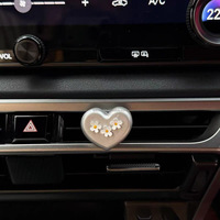 Clip diffuseur de parfum pour voiture OEM, support créatif DIY pour diffuseur de parfum, clip de fixation pour grille d'aération avec fente pour carte