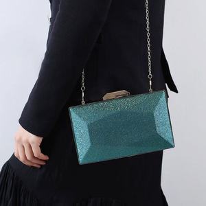 Bolso de Noche con Cadena Brillante DAQI, Bolso de Cristal para Mujer, Bolso de Novia con Diamantes, Bolso de Mano con Pedrería Brillante para Damas - Product Image 4