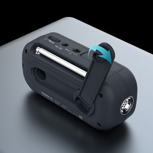 Radio Portátil Recargable de Emergencia con Manivela, 1200 mAh, con Cargador de Teléfono, Linterna LED, Sirena SOS y Radio FM, de Fábrica OEM - Product Image 2