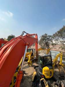 รถขุด Hitachi Zaxis 200-5G ปี 2023 ใช้งานน้อย 20 ตัน มอเตอร์ 0.6 ลูกบาศก์เมตร บุ้งกี๋ขนาด 0.6 ลูกบาศก์เมตร ยี่ห้อ Kawasaki สำหรับงานก่อสร้างและเคลื่อนย้ายดิน - Product Image 2