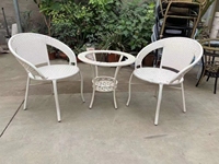 Vente en gros Ensemble de table et de chaises de bistrot en rotin pour l'extérieur, patio, jardin et restaurant
