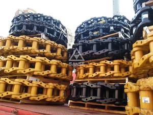 Grosir Excavator Cina Link Idler Carrier Roller Sprocket bulldoser Track Link dengan Sepatu - Product Image 2