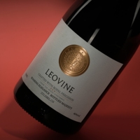 Étiquettes personnalisées en papier texturé écologique de qualité alimentaire pour bouteilles de vin et de parfum, avec estampage à chaud en feuille d'or, forme personnalisée