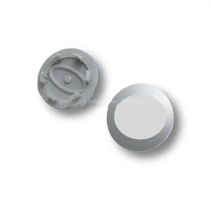 Cache-moyeux <span class=keywords><strong>de</strong></span> <span class=keywords><strong>roue</strong></span> 62mm 63mm avec emblème autocollant pour <span class=keywords><strong>Land</strong></span> <span class=keywords><strong>Rover</strong></span>, logo personnalisé, argent, noir, vert - Product Image 2