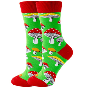 Chaussettes éclectiques en gros-Notes de <span class=keywords><strong>musique</strong></span>, Toadstools et motifs de blocs de couleurs | Chaussettes Crew fantaisie | Coffret cadeau artistique doux - Product Image 1