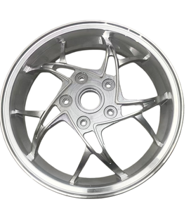 Cerchi in Alluminio Lavorati al CNC per <span class=keywords><strong>Vespa</strong></span> - 12*3.0J Anteriore/Posteriore Leggeri Personalizzati Resistenti al Clima Tropicale - Product Image 4