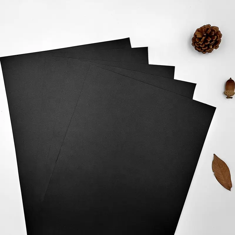 Fábrica de papel negro Hojas de papel de cartón negro de 2mm Papel de embalaje Negro