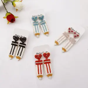 Boucles d'oreilles crayon perlées drôles faites à la main pour les femmes retour à l'école boucles d'oreilles mignonnes de professeur de graine de strass