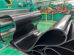 สายพานลำเลียงยางสำหรับเครื่องจักรทำเหมือง สายพานอุตสาหกรรมแบบผ้า EP สำหรับงานหนัก สำหรับการขนย้ายวัสดุ - Product Image 3