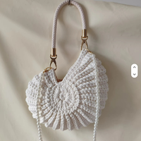 Sac à main en polyester tressé à la main avec chaîne de perles, couleur bonbon, coquillage tendance, accessoire élégant et polyvalent