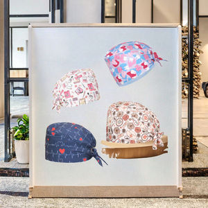 Gorro de Enfermera Tejido para Cabello Largo con Botones para Uso Hospitalario, Uniforme de Mujer en Spandex/Poliéster - Product Image 3