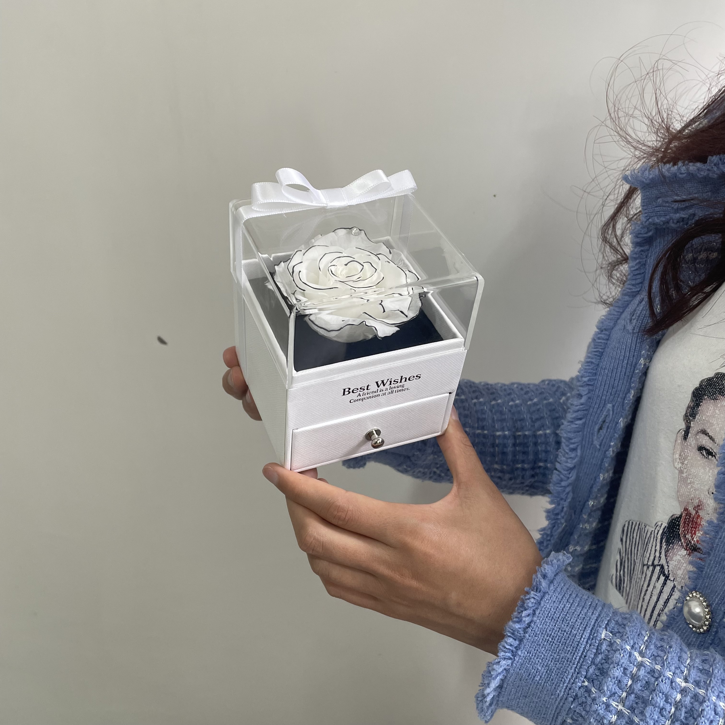White box flower