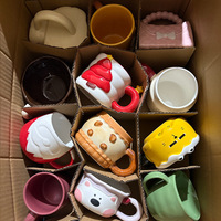 Vente en gros de tasses en céramique de forme irrégulière, mignonnes et à motifs de dessins animés, en porcelaine, pour café, thé, lait, eau, cadeau, maison, fêtes