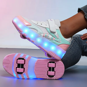 Vente chaude Patinage à roulettes Déformé Chaussures de sport pour enfants Rose LED Patins à roulettes avec <span class=keywords><strong>4</strong></span> <span class=keywords><strong>Roues</strong></span> Poids léger PU Semelle intérieure pour Garçons Filles - Product Image 1