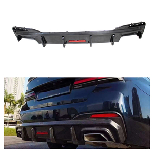 Difusor de Parachoques Trasero Inferior de Fibra de Carbono con Luz de Freno LED para BMW G30 G31 LCI M Sport <span class=keywords><strong>520i</strong></span> 530i 540i 540d 550i 2020-2023 - Product Image 1