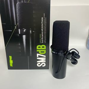 Microphone dynamique filaire SM7DB - avec interrupteur pour les performances en direct, les spectacles sur scène, le streaming en direct et les studios d'enregistrement. - Product Image 3