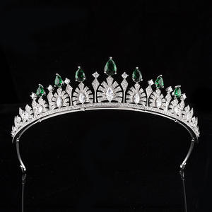 Romantico personalizzato nuovo design zircone CZ <span class=keywords><strong>gioielli</strong></span> <span class=keywords><strong>corona</strong></span> in argento <span class=keywords><strong>gioielli</strong></span> da sposa diadema - Product Image 1