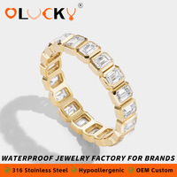 Bague Éternité Personnalisée LUCKYJIU en Zirconium Cubique Taille Émeraude, Acier Inoxydable Plaqué Or 18K PVD, Bijoux Étanche, Vente en Gros OEM ODM pour Marques Mondiales
