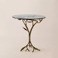 Table basse moderne et minimaliste au design rond, table basse extérieure en forme de brindille avec plateau en verre trempé
