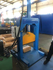 गर्म बिक्री रबर ब्लॉक काटने की मशीन प्राकृतिक रबर काटने की मशीन सिंगल ब्लेड हाइड्रोलिक रबर बेल कटर - Product Image 3