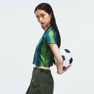 เสื้อฟุตบอลและฮอกกี้สไตล์วินเทจสำหรับผู้หญิง ยี่ห้อ American Retro Manufacturer แบบซับลิเมชั่น  รุ่น Maglie Da Calcio Club - Product Image 3