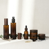 Pot cosmétique givré avec pompe pulvérisatrice et compte-gouttes, ensemble de soins de la peau, couvercle hydrographique effet bois, verre ambré, commande personnalisée, vente en gros