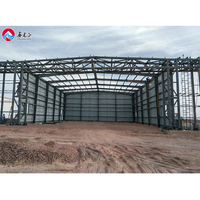 Hangar d'entrepôt léger de bâtiment en métal de cadre en acier préfabriqué et services de traitement de soudure et de découpage de voiture/hangar inclus