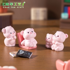 Accesorios decorativos DIY para <span class=keywords><strong>casa</strong></span> de muñecas, miniatura de coche, pequeños adornos de escritorio con diseño de oso lindo. - Product Image 4