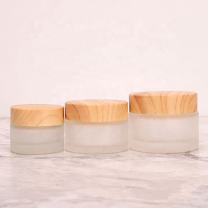 Envase de Vidrio Esmerilado Transparente de Alta Gama de China, Tarro de Crema con Tapa de Bambú, Tarro de Vidrio de Lujo con Tapa de Madera, 30 ml, 50 ml, 100 ml - Product Image 4