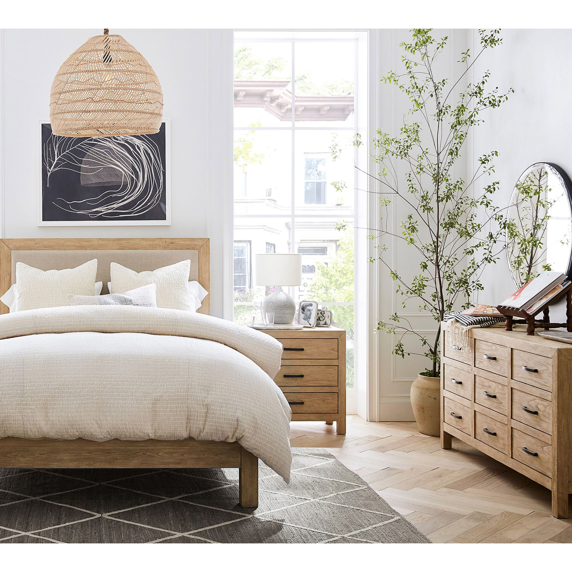 Modern Solid Wood Structure Bedroom 9-Drawer Corner Bed Side Furniture Double Wood Dresser with Metal Handle