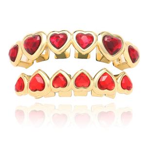 Joyería al por mayor para Halloween: Grillz de Hip Hop de latón chapado en oro y plata con seis circonitas rojas en forma de corazón - Product Image 2
