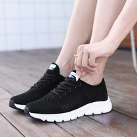 C08 Chaussures de sport décontractées confortables et respirantes à lacets en maille ajourée, design polyvalent et tendance pour un usage quotidien
