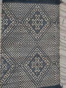 Tapis marocain artisanal en coton de qualité supérieure, doux, luxueux, style moderne, personnalisable, pour exercices, prière, pique-nique, motif abstrait, pour animaux de compagnie - Product Image 3