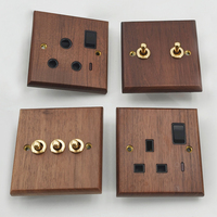 Interrupteur mural rétro en bois massif noyer noir, prise de style levier en laiton à l'esthétique antique, 2 ports USB-C, 1 prise secteur 50V