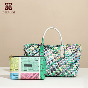 2025 nouveau été tissé à la main sac pour <span class=keywords><strong>femmes</strong></span> Niche Design couleur tissé sac fourre-tout mode polyvalent <span class=keywords><strong>affiche</strong></span> dame sac à main - Product Image 1