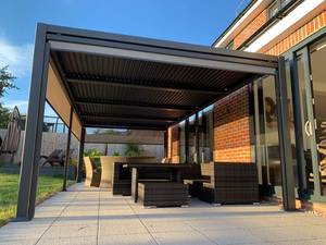 <span class=keywords><strong>Pergola</strong></span> de jardin bioclimatique de luxe moderne motorisée <span class=keywords><strong>en</strong></span> alliage d'aluminium avec <span class=keywords><strong>toit</strong></span> à lamelles - Product Image 3